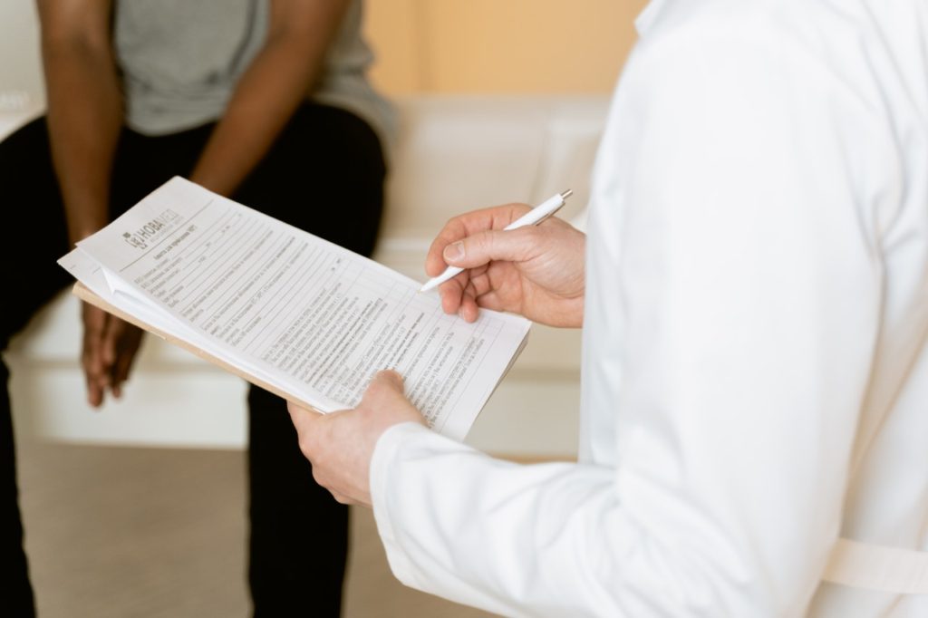 ¿Por qué necesito un seguro de salud?