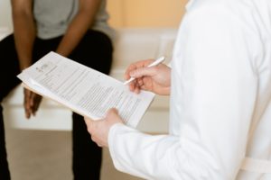 ¿Por qué necesito un seguro de salud?